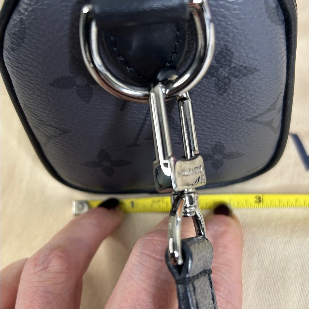 Authentic Louis Vuitton Monogram Eclipse black/grey reverse XS Keepall-Unisex - Picture 13 of 17